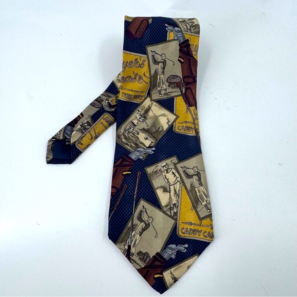 E.‎ Magrath Vintage Golf Tan and Blue Geometric Pattern Tie 100% Silk